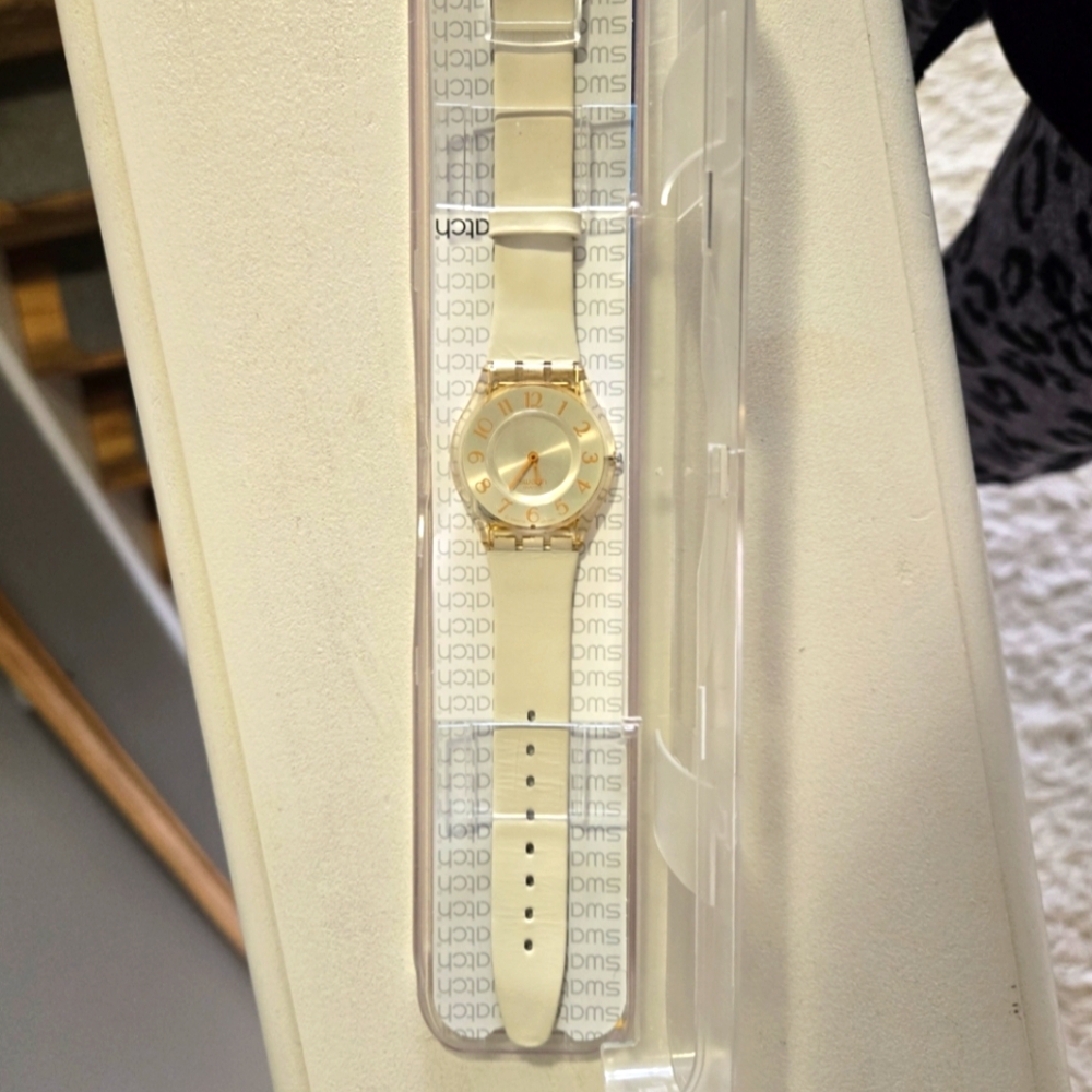 Vintage Swatch Watch ivory And Gold Colors